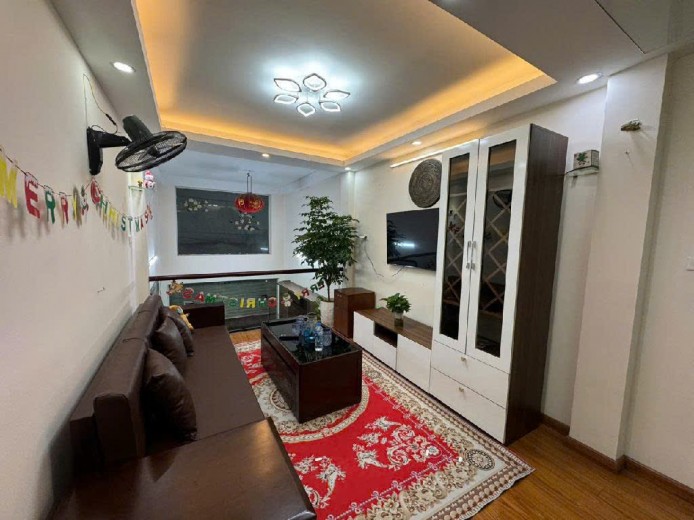 Nhà đẹp phố mậu lương - khu dân trí cao hàng xóm thân thiện ở rất sướng - tặng nội thất sịn