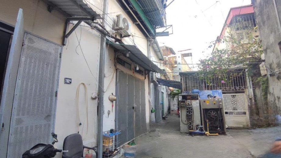 Anh chị chuyển chỗ ở cần bán gấp nhà mậu lương