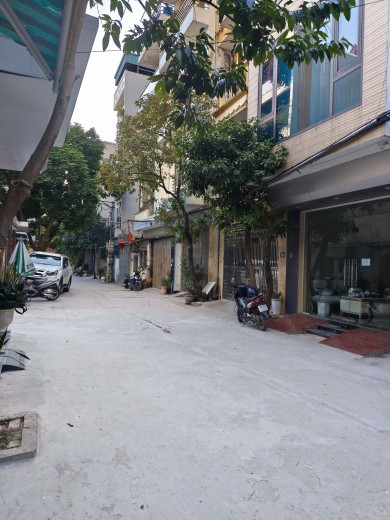 Xa la hà đông 3 ô tô tránh - ô chờ thang máy gần hồ ở mát quanh năm