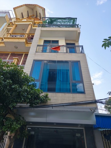 Xa la hà đông 3 ô tô tránh - ô chờ thang máy gần hồ ở mát quanh năm